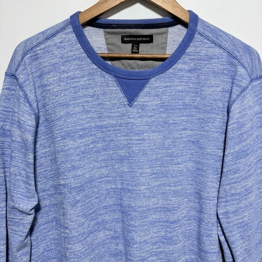 Banana Republic Shirt Mens XL Tall Heathered Blue Crewneck Long Sleeve Preppy